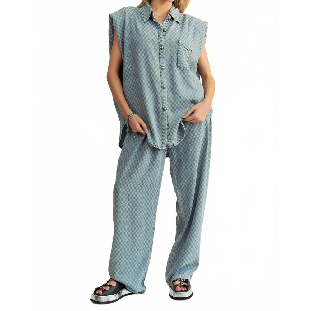 NEW DAVI & DANI super soft rhinestone embellished set in blue